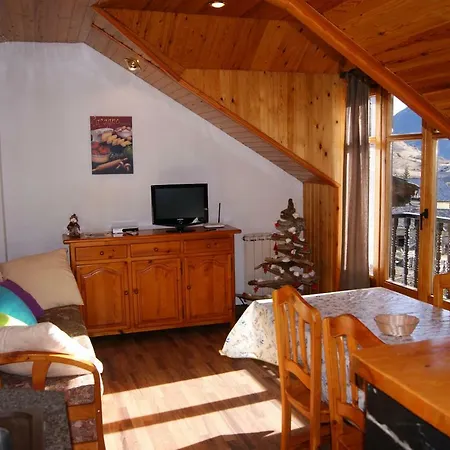 Apartaments Pont Romanic Espot Exterior photo